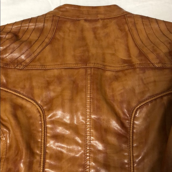 Like New Jacket - Picture 6 of 7